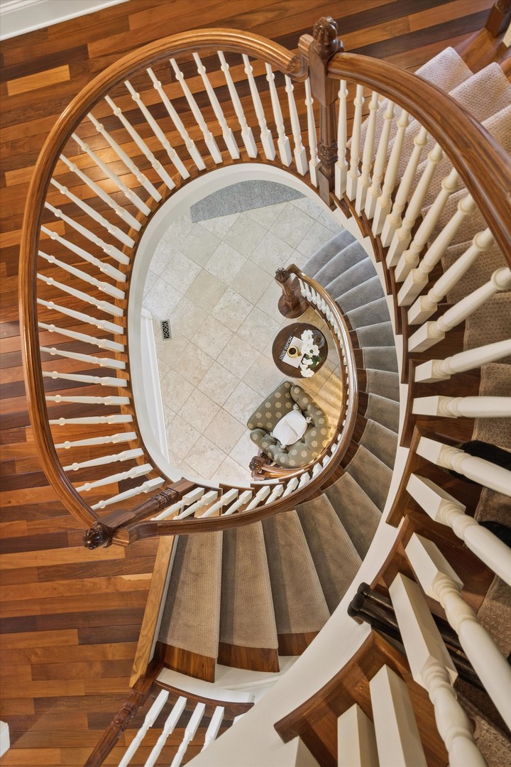 11 S Adams Street, Hinsdale, IL 60521