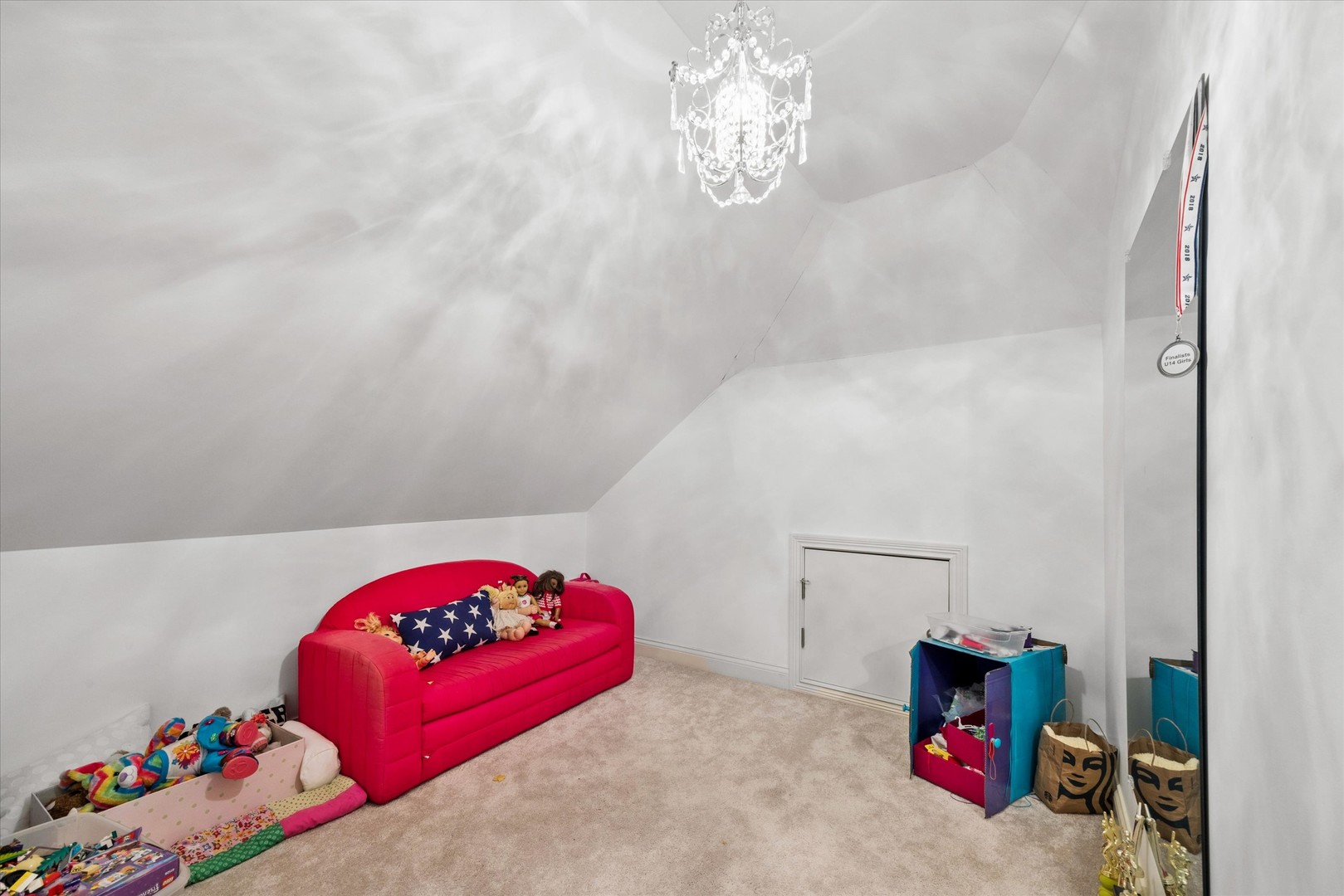 11 S Adams Street, Hinsdale, IL 60521