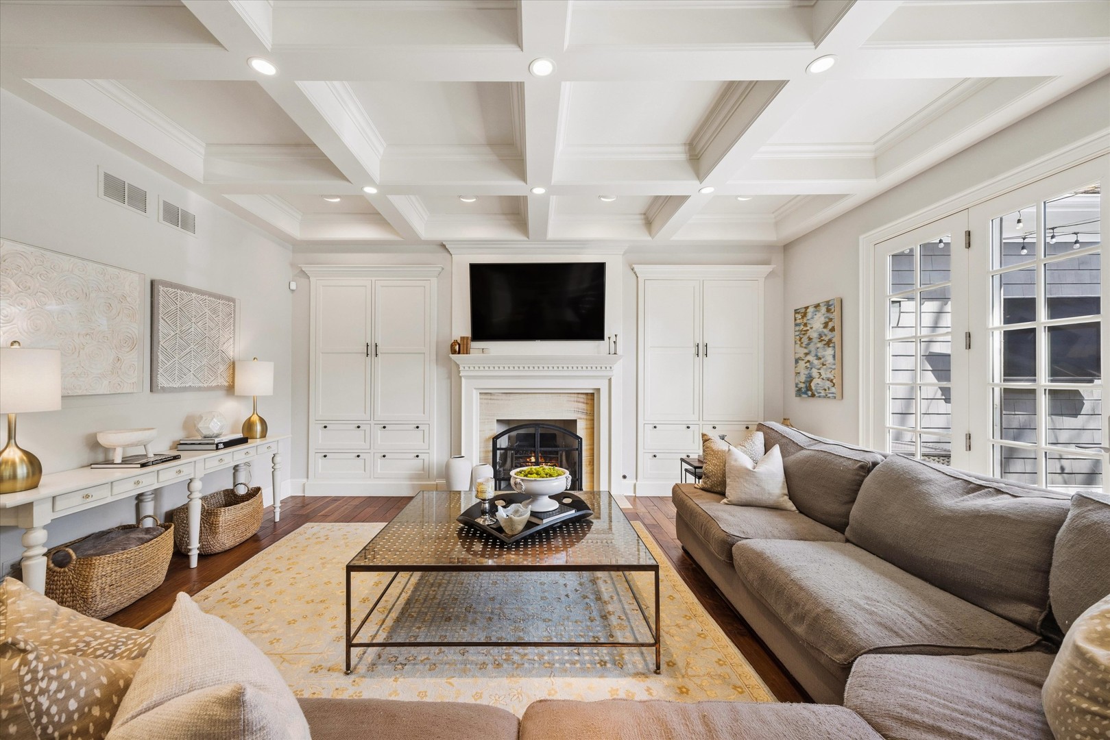 11 S Adams Street, Hinsdale, IL 60521