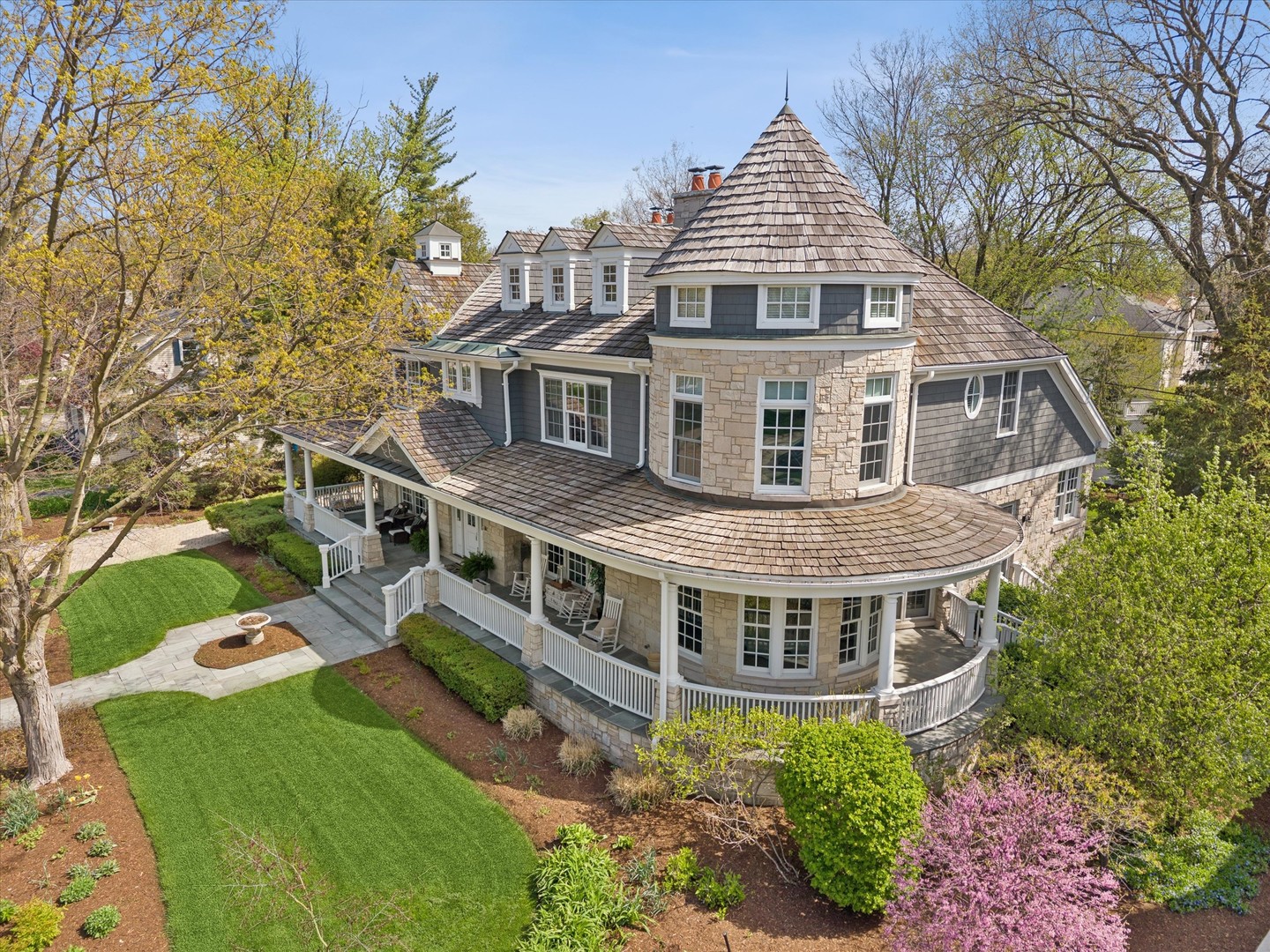 11 S Adams Street, Hinsdale, IL 60521