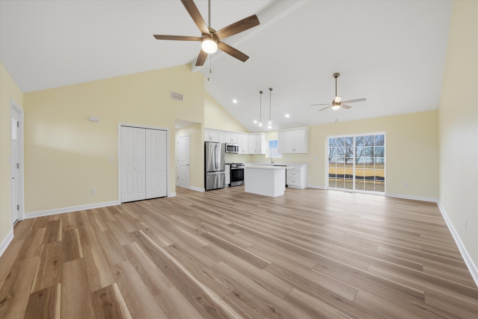 477 Emma Drive, Manteno, IL 60950