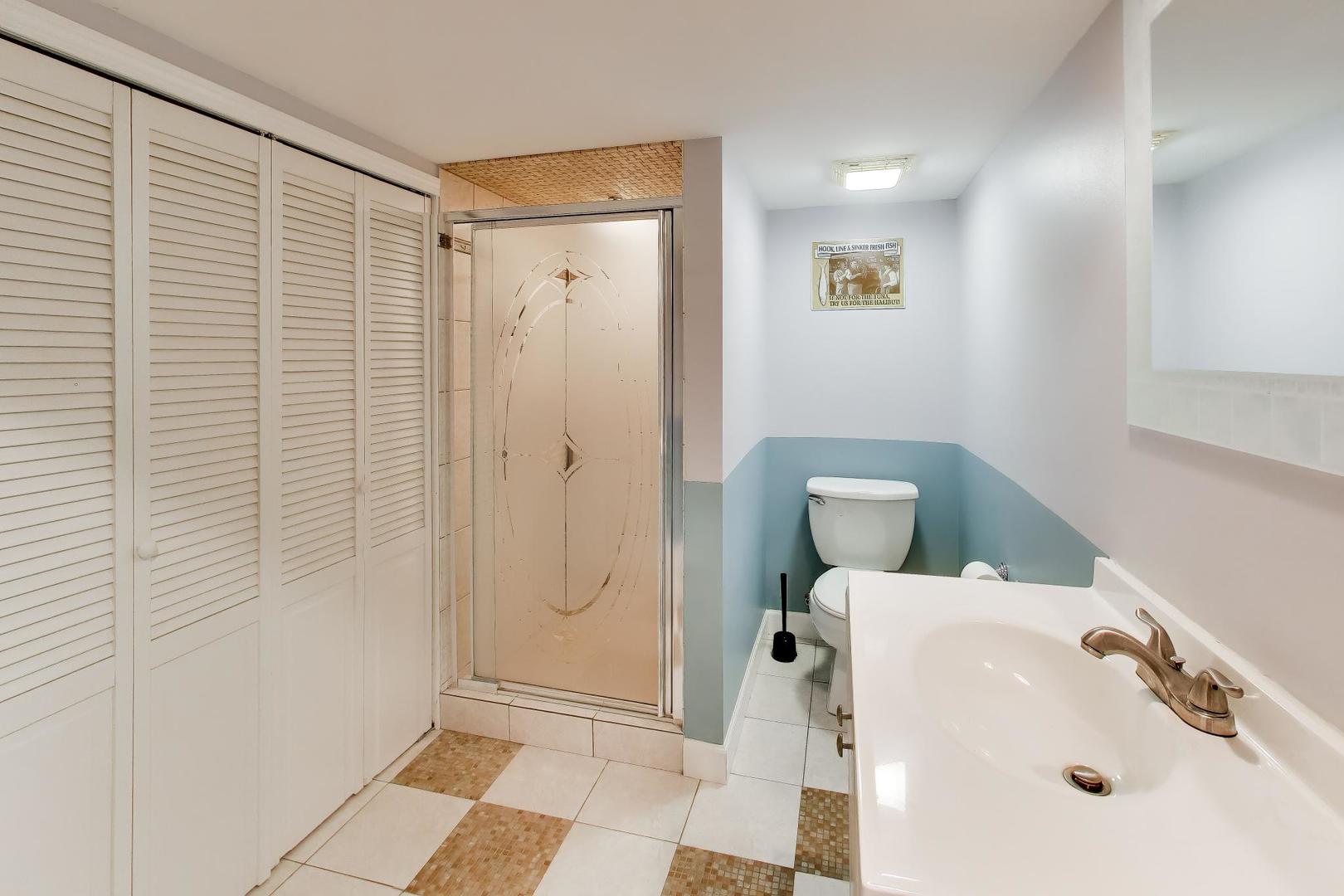 1422 Welland Court #1422, Roselle, IL 60172