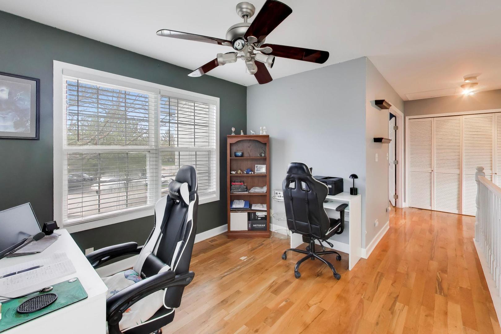 1422 Welland Court #1422, Roselle, IL 60172