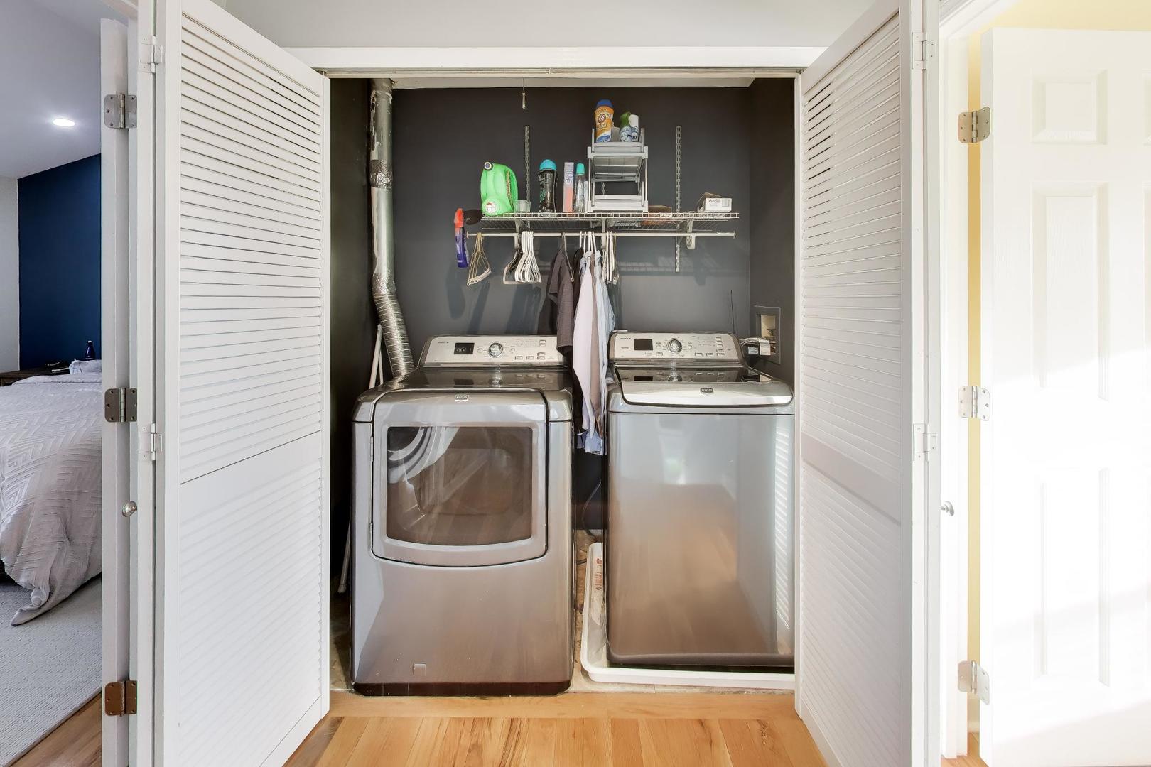 1422 Welland Court #1422, Roselle, IL 60172