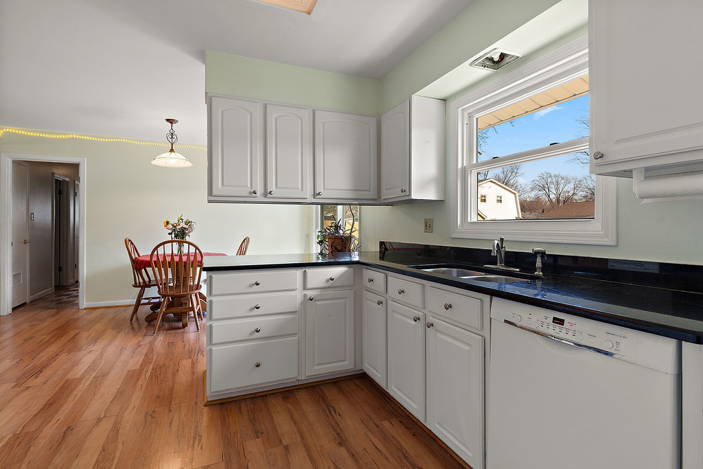 251 Clearmont Drive, Elk Grove Village, IL 60007