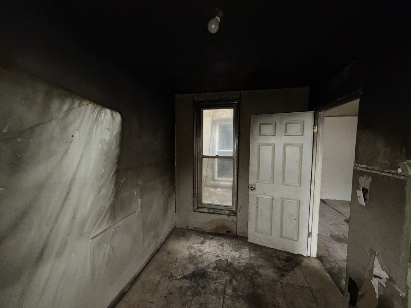 4043 W 5th Avenue, Chicago, IL 60624