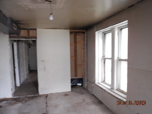 4043 W 5th Avenue, Chicago, IL 60624