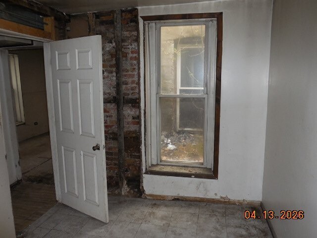 4043 W 5th Avenue, Chicago, IL 60624