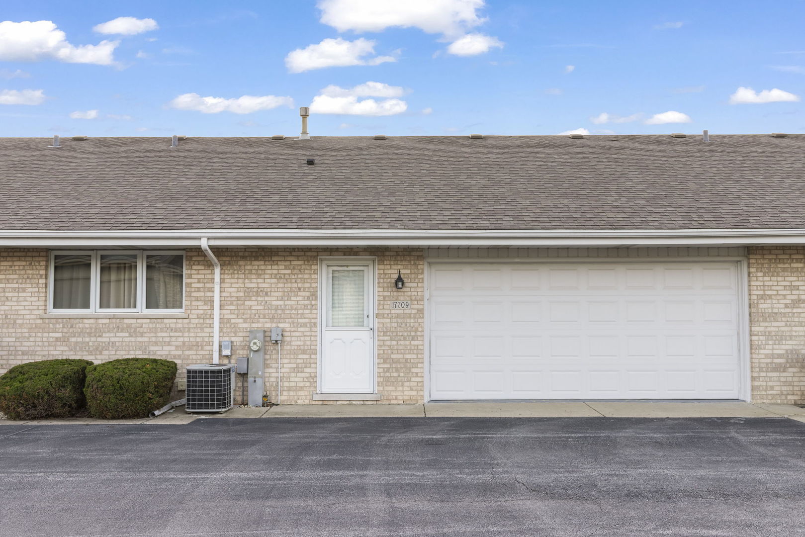 17709 Pennsylvania Court, Orland Park, IL 60467