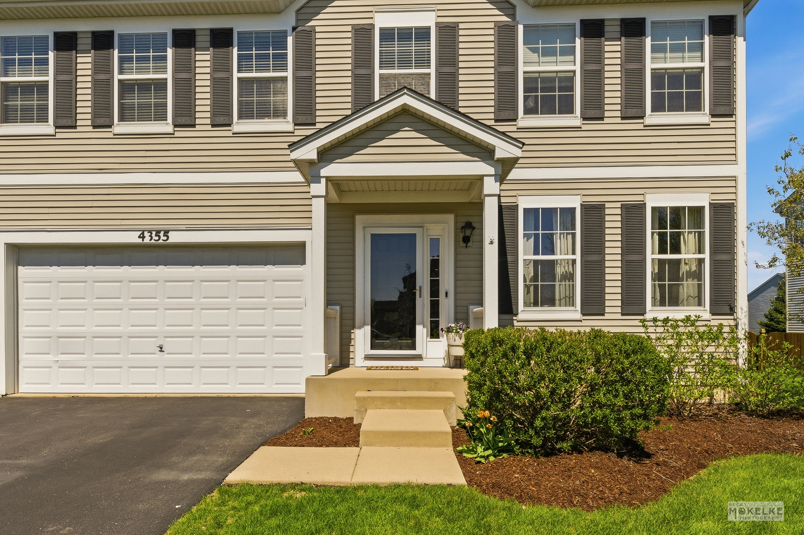 4355 Schofield Drive, Oswego, IL 60543