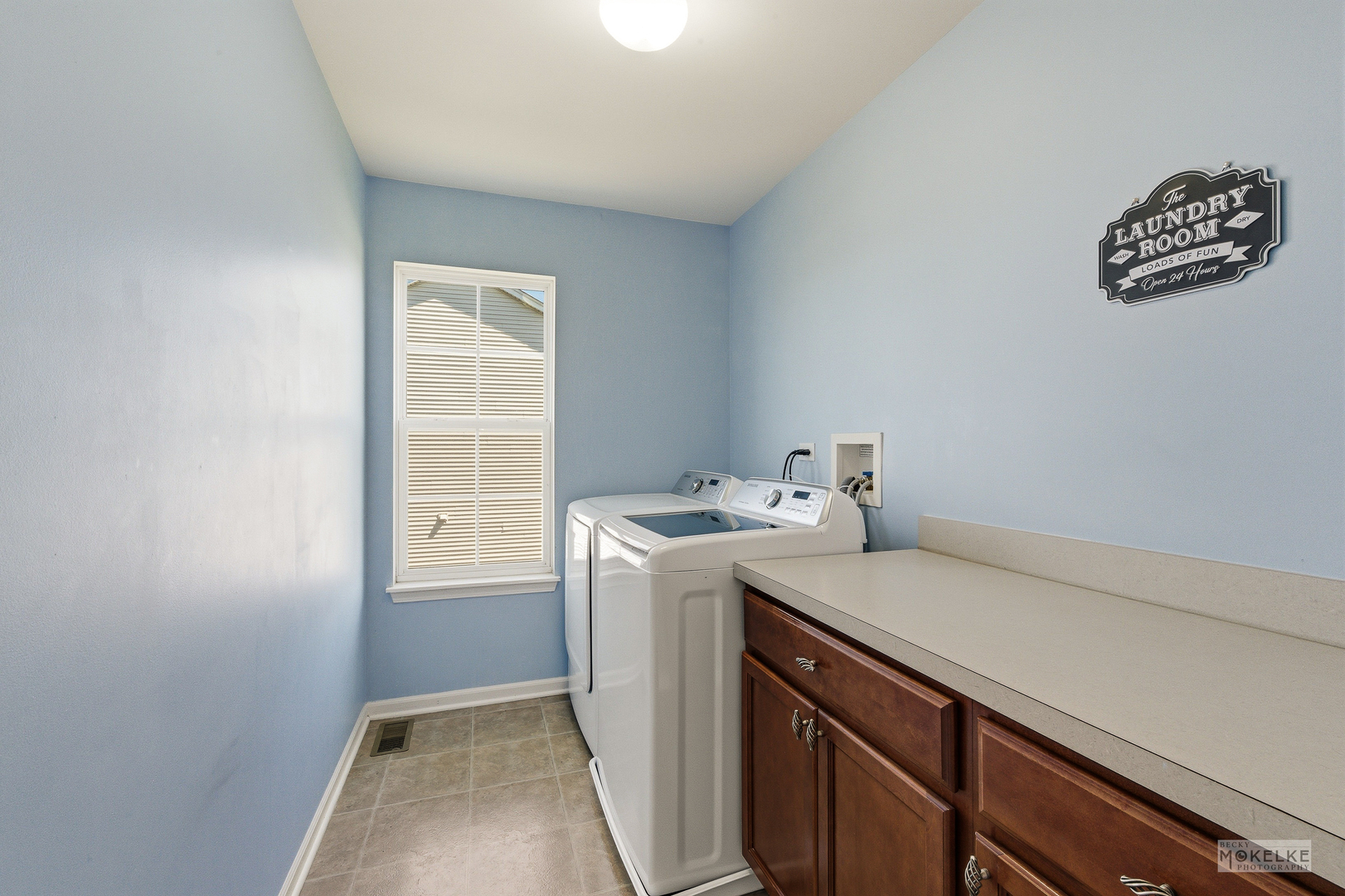 4355 Schofield Drive, Oswego, IL 60543