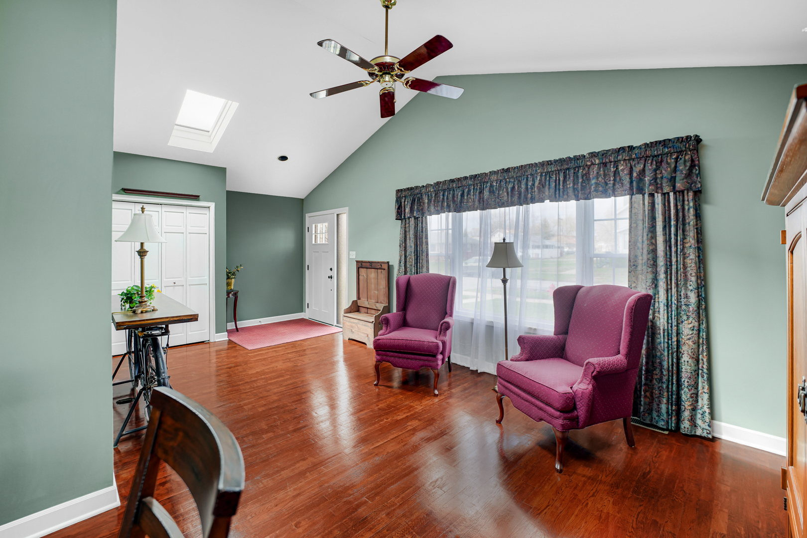 3051 183rd Street, Lansing, IL 60438