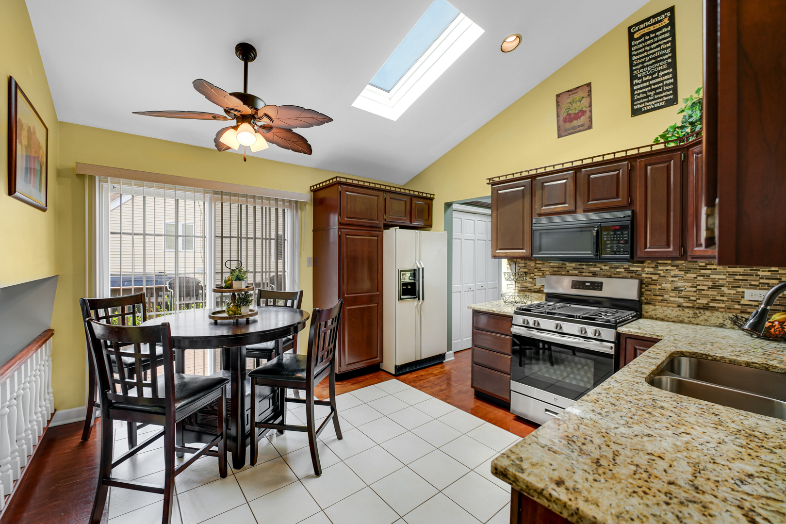 3051 183rd Street, Lansing, IL 60438