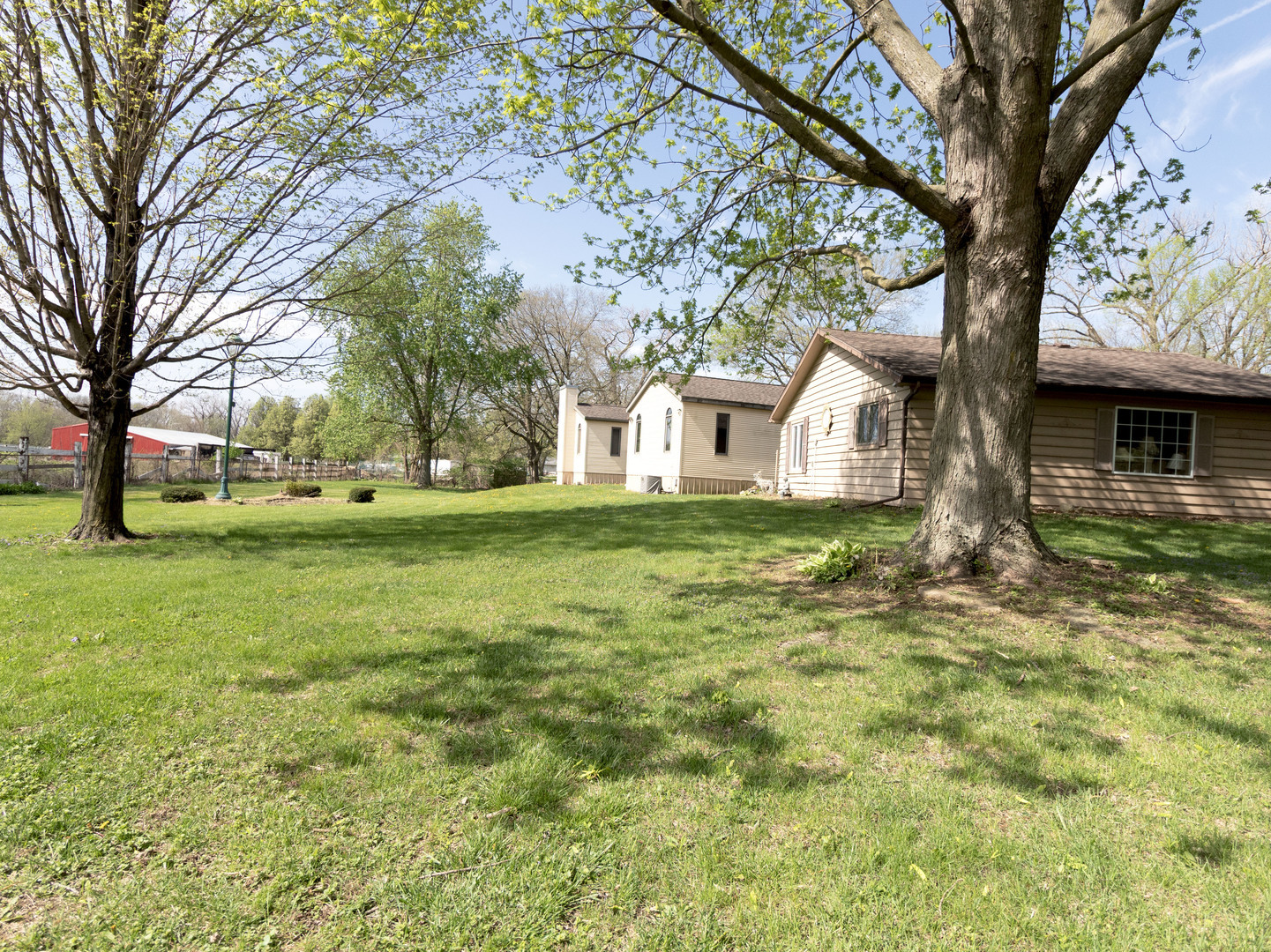 6240 N GUN CLUB Road, Morris, IL 60450