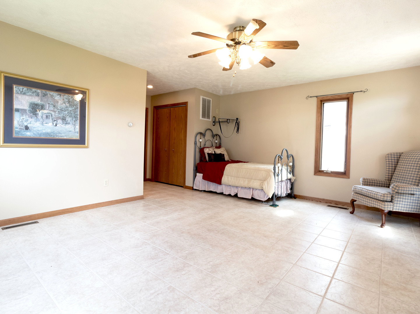 6240 N GUN CLUB Road, Morris, IL 60450