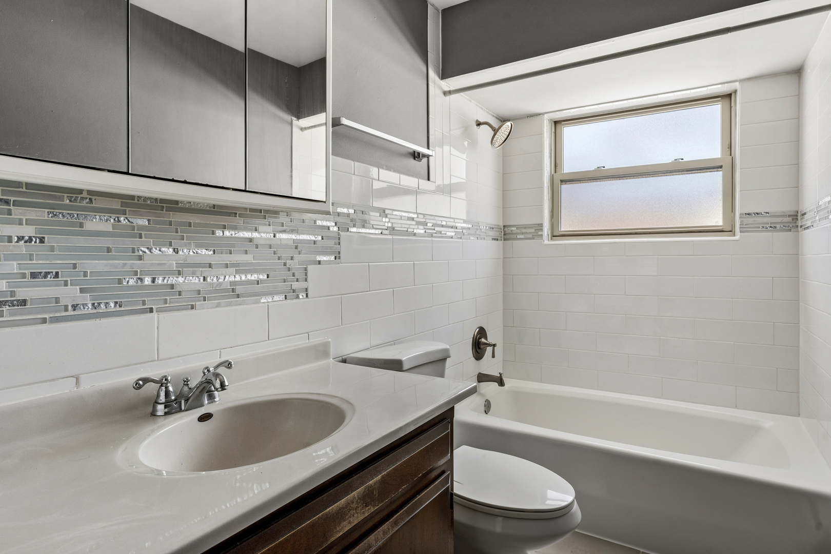 2746 N 75th Court, Elmwood Park, IL 60707