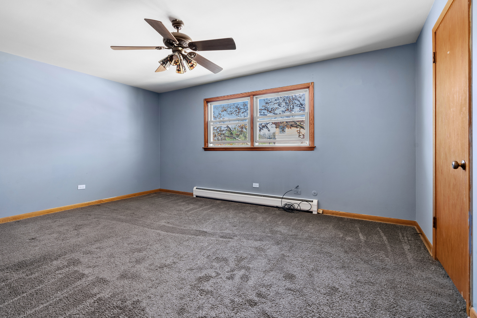 2746 N 75th Court, Elmwood Park, IL 60707