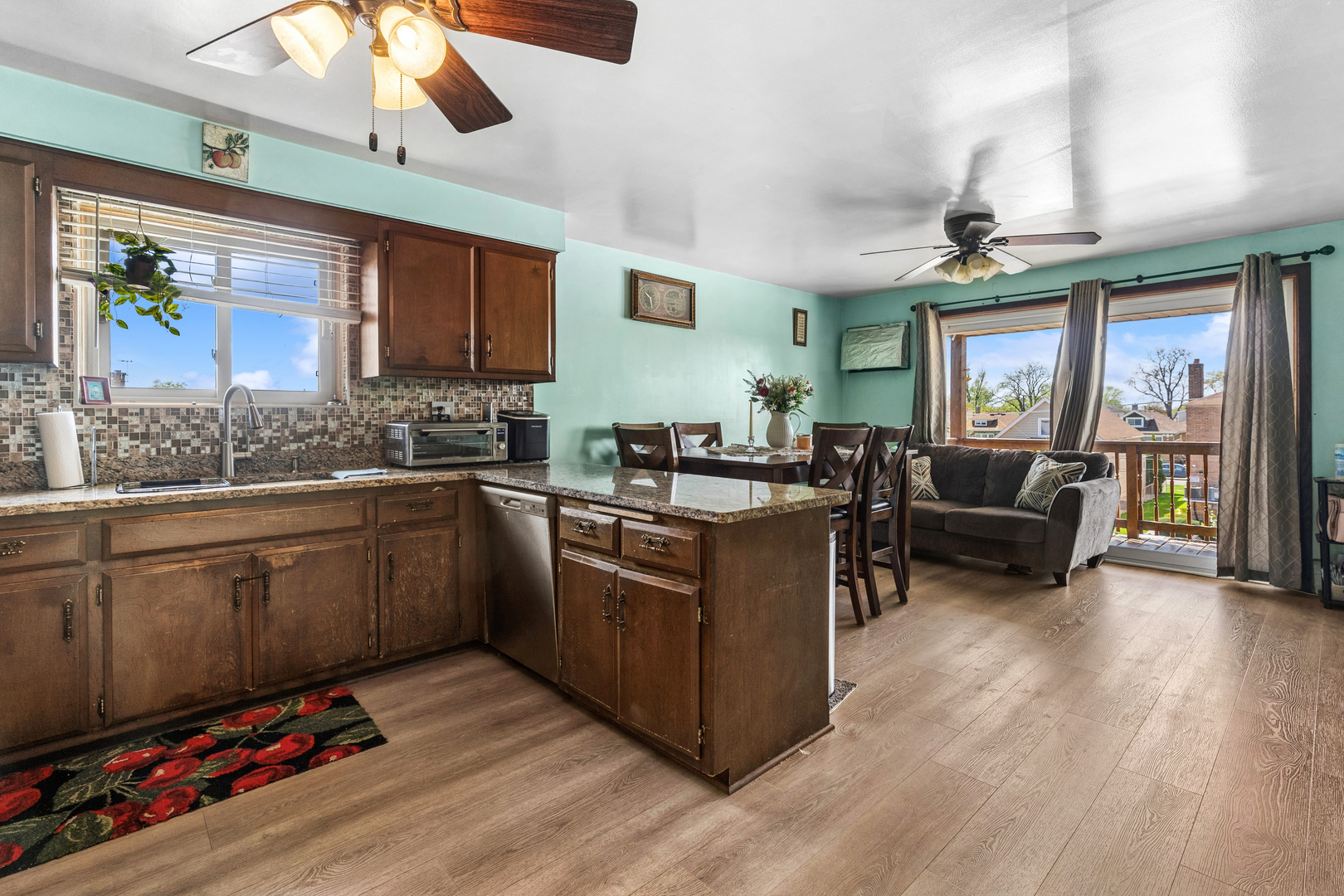 2746 N 75th Court, Elmwood Park, IL 60707