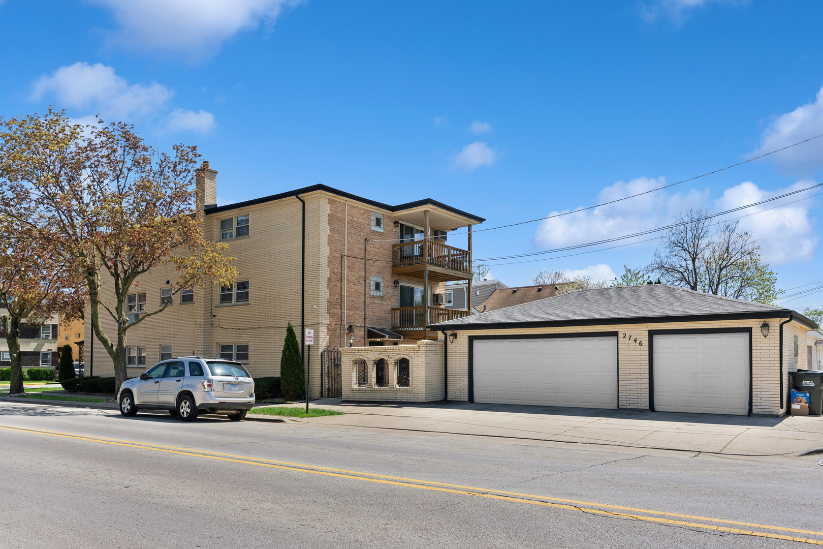 2746 N 75th Court, Elmwood Park, IL 60707