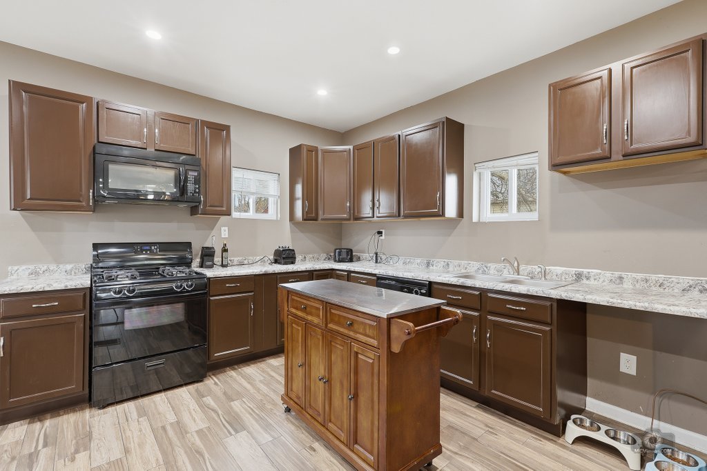 205 Reverend Walton Drive, Lockport, IL 60441