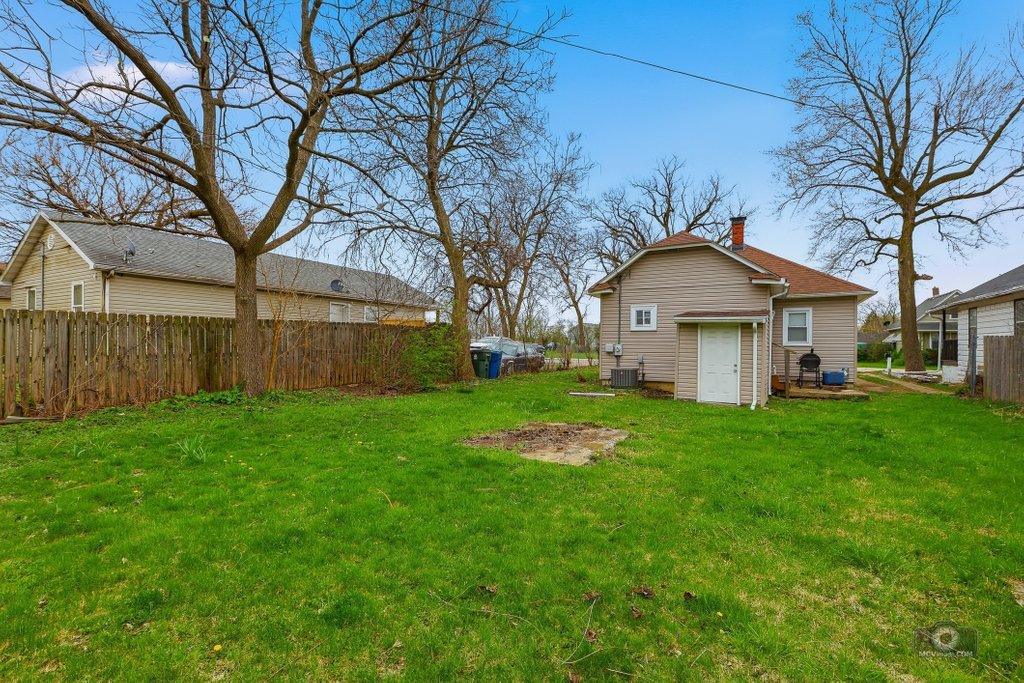 205 Reverend Walton Drive, Lockport, IL 60441