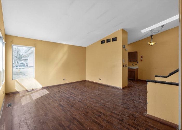 115 N Mcaree Road, Waukegan, IL 60085