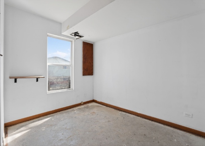 115 N Mcaree Road, Waukegan, IL 60085