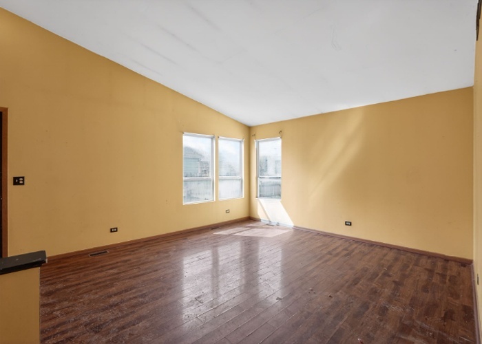 115 N Mcaree Road, Waukegan, IL 60085