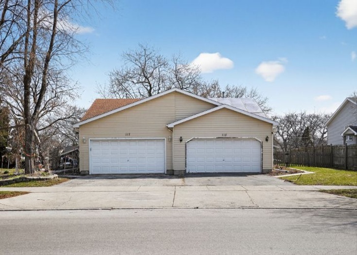 115 N Mcaree Road, Waukegan, IL 60085