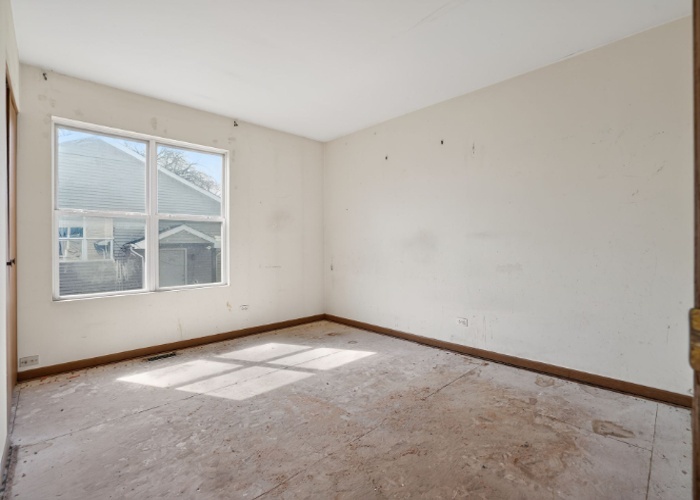 115 N Mcaree Road, Waukegan, IL 60085