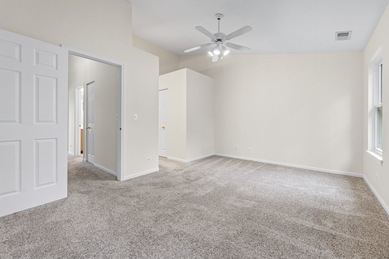 24 Millers Lane, Mount Prospect, IL 60056