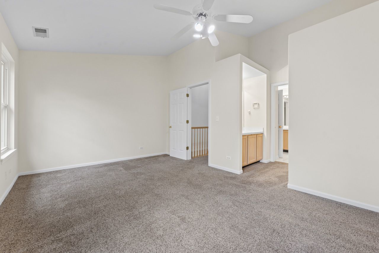 24 Millers Lane, Mount Prospect, IL 60056