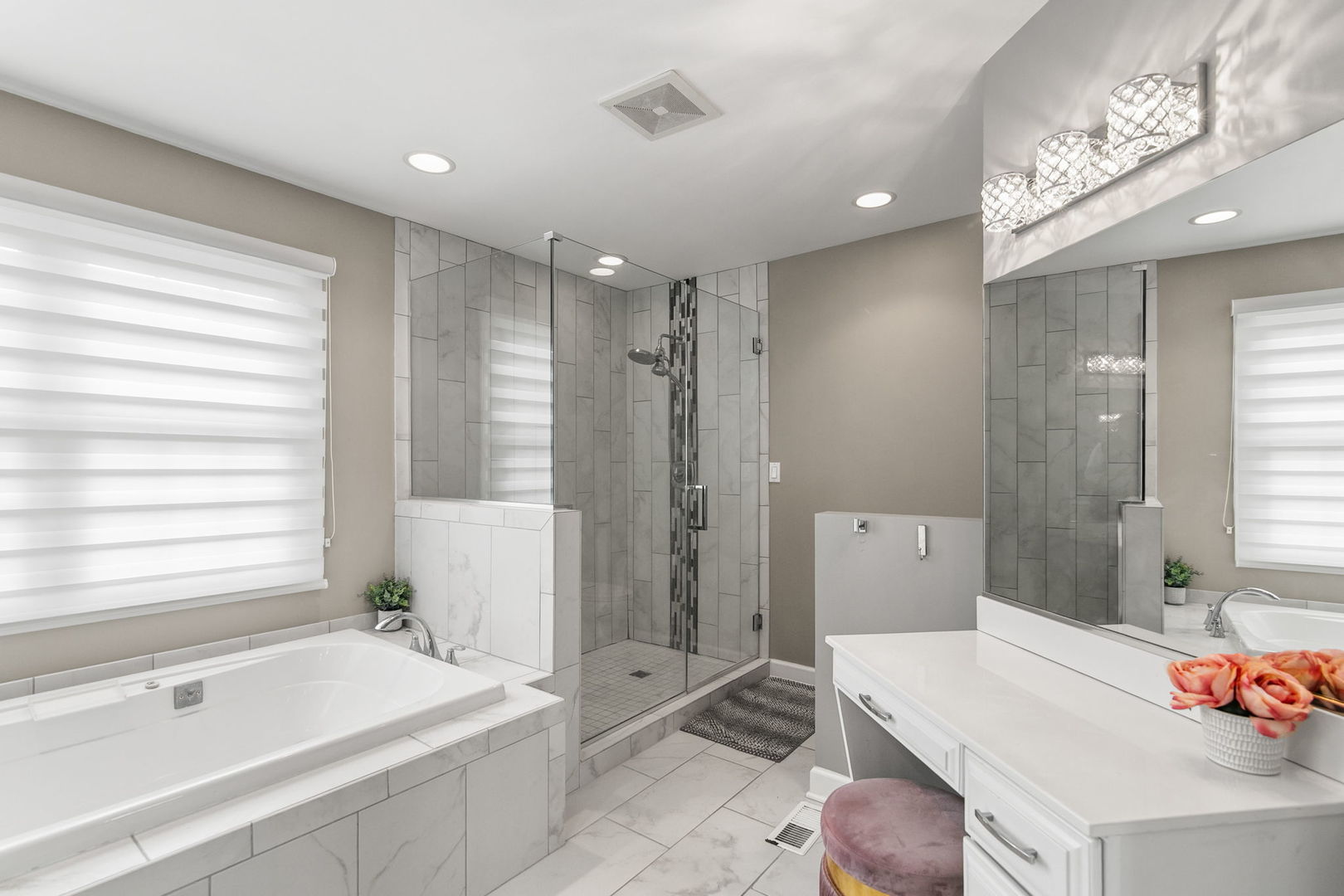 995 Georgetowne Lane, Barrington, IL 60010