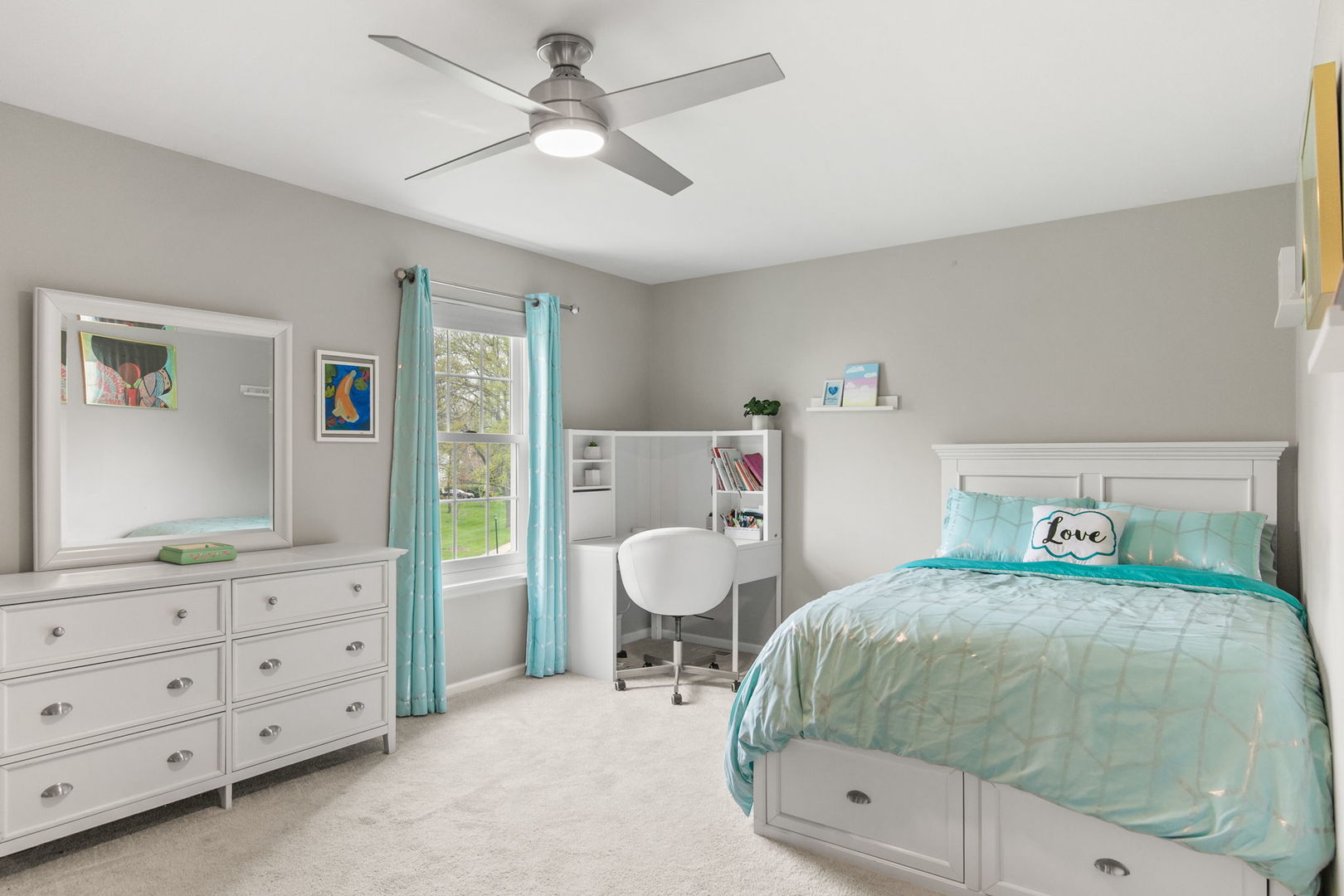 995 Georgetowne Lane, Barrington, IL 60010