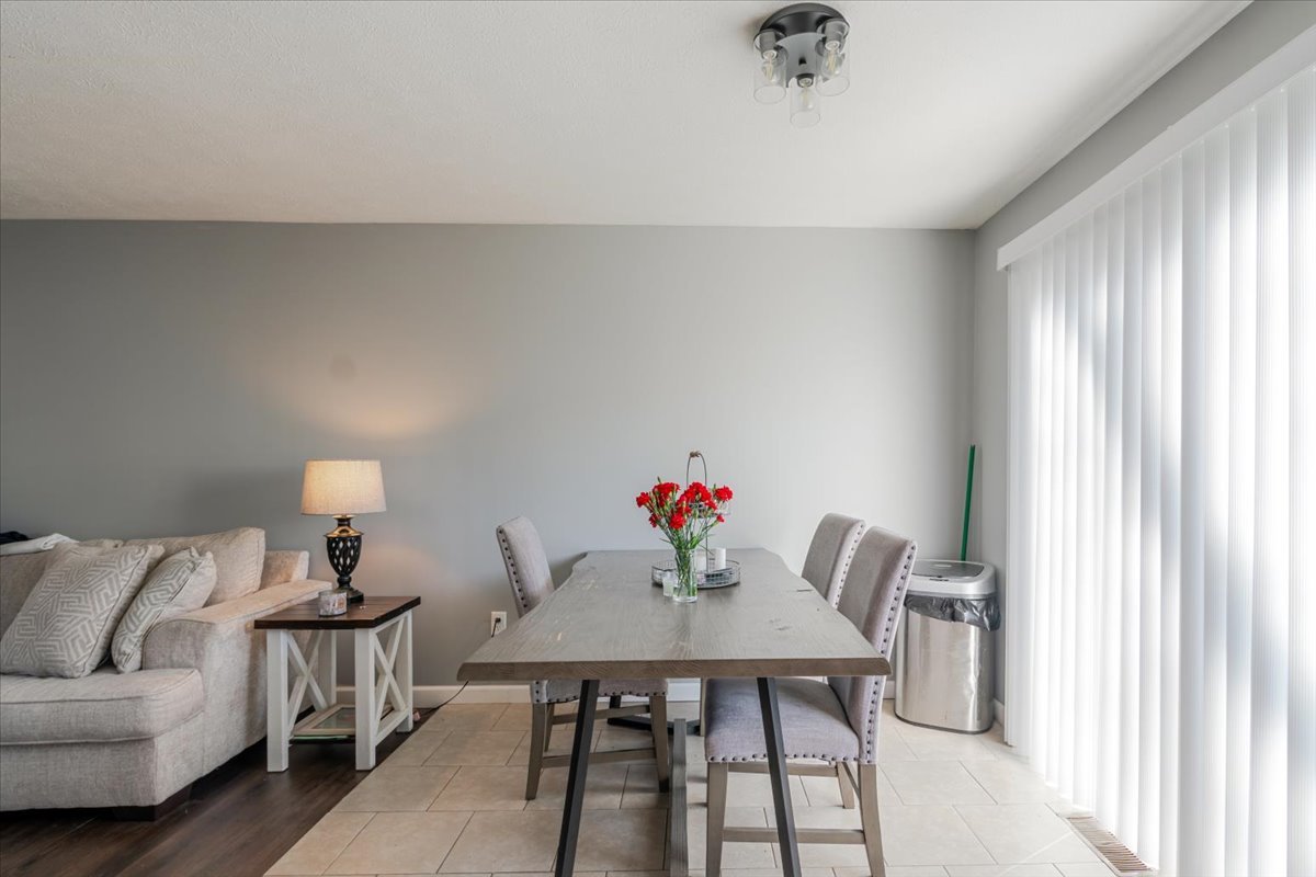 12 Spiria Court, Bloomington, IL 61701