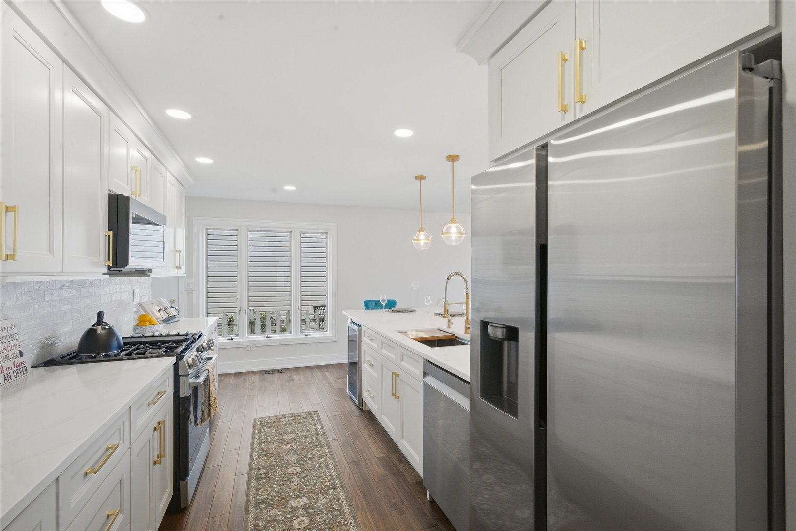 535 Weidner Road, Buffalo Grove, IL 60089