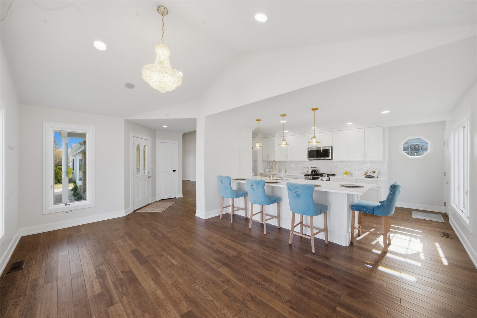 535 Weidner Road, Buffalo Grove, IL 60089