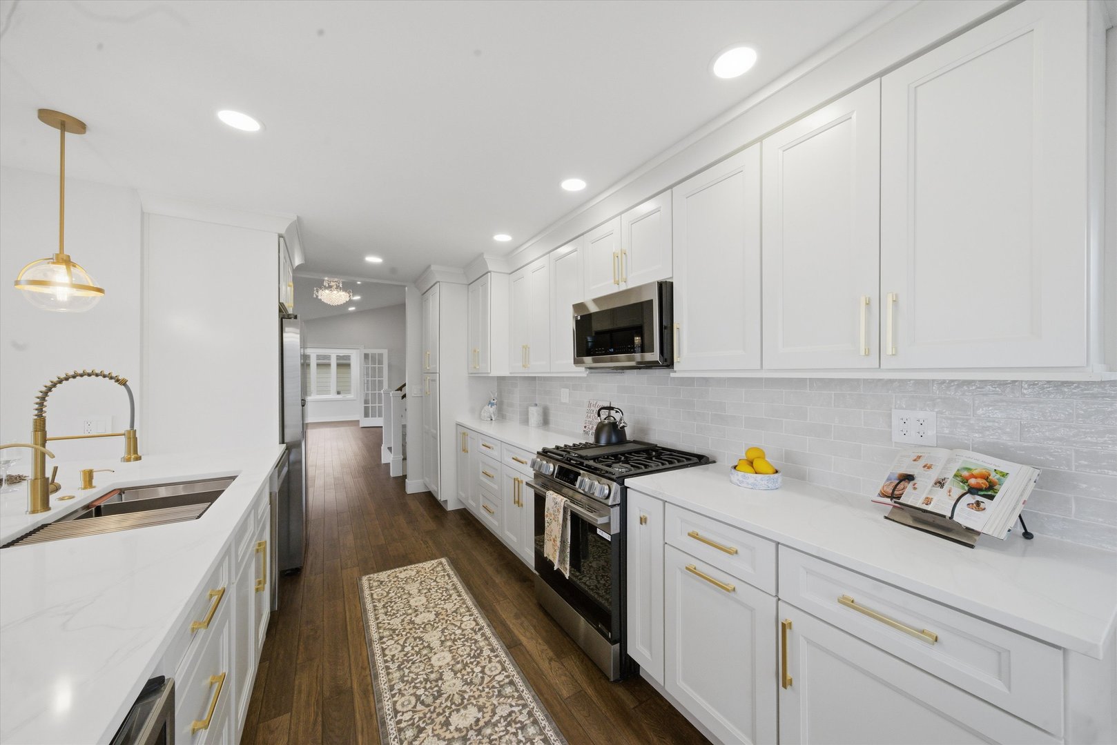 535 Weidner Road, Buffalo Grove, IL 60089