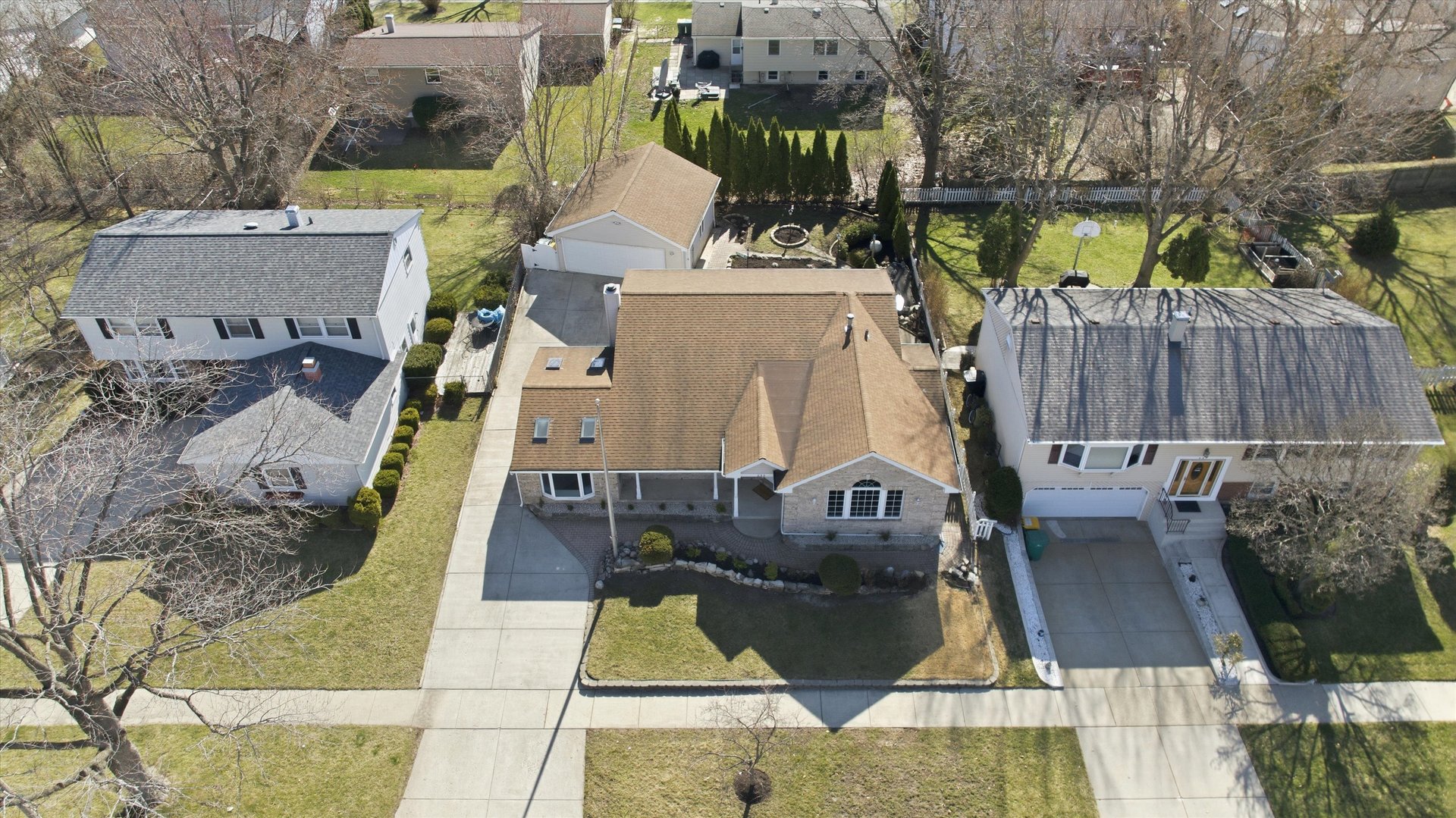 535 Weidner Road, Buffalo Grove, IL 60089