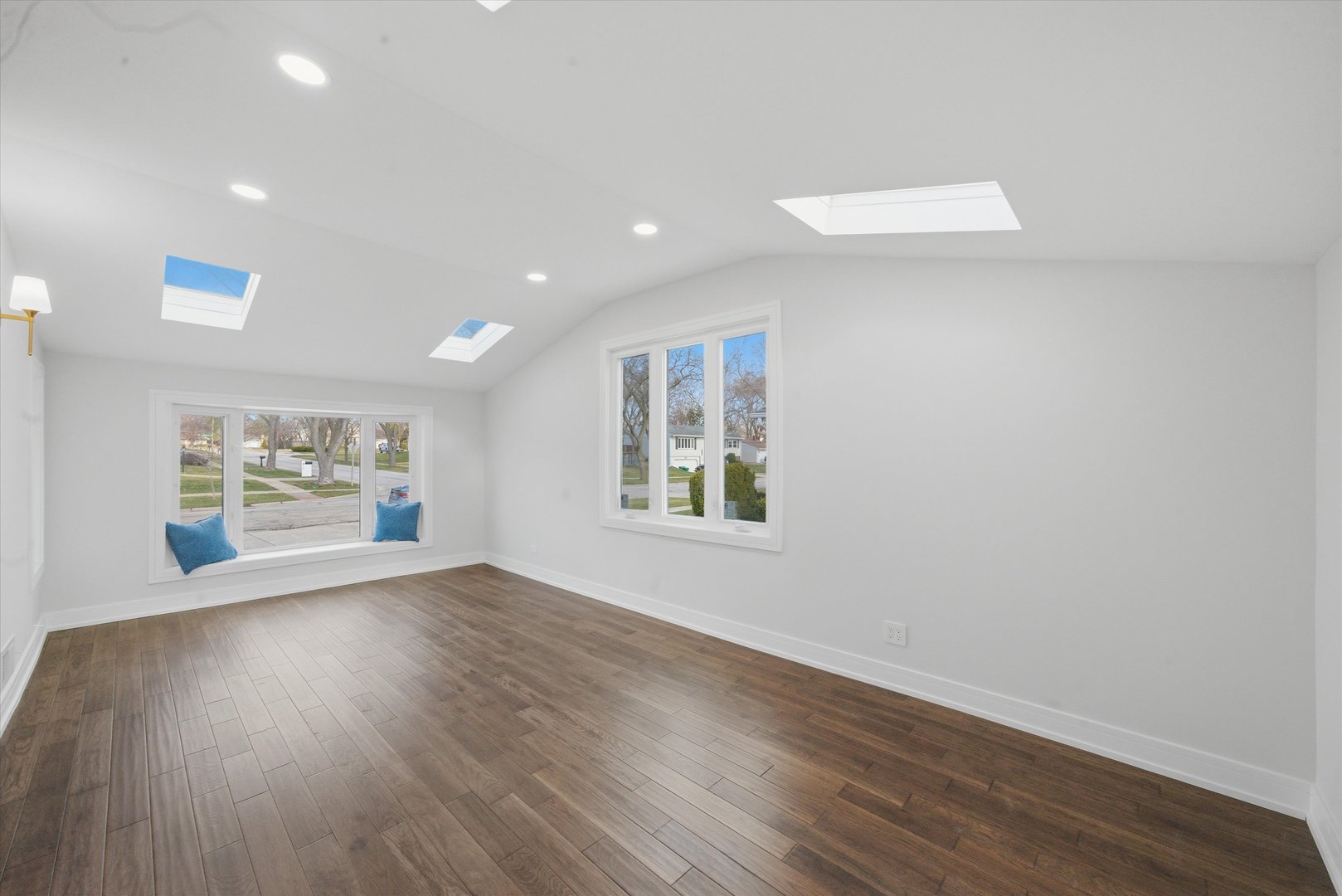 535 Weidner Road, Buffalo Grove, IL 60089