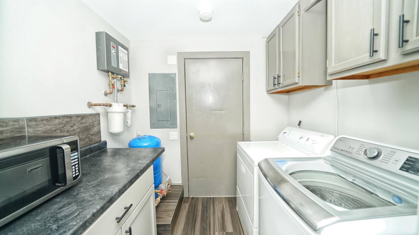 Beach Park, IL 60087