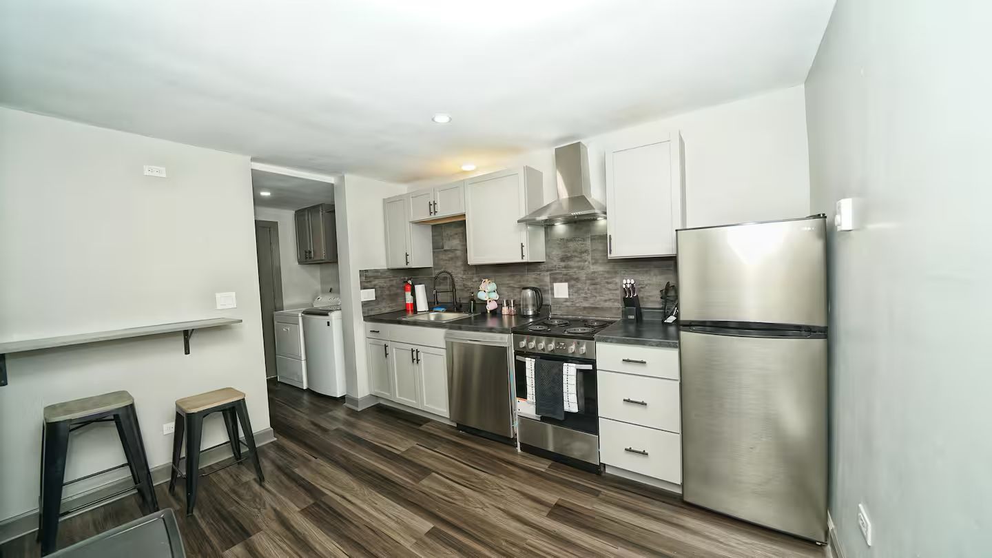 Beach Park, IL 60087