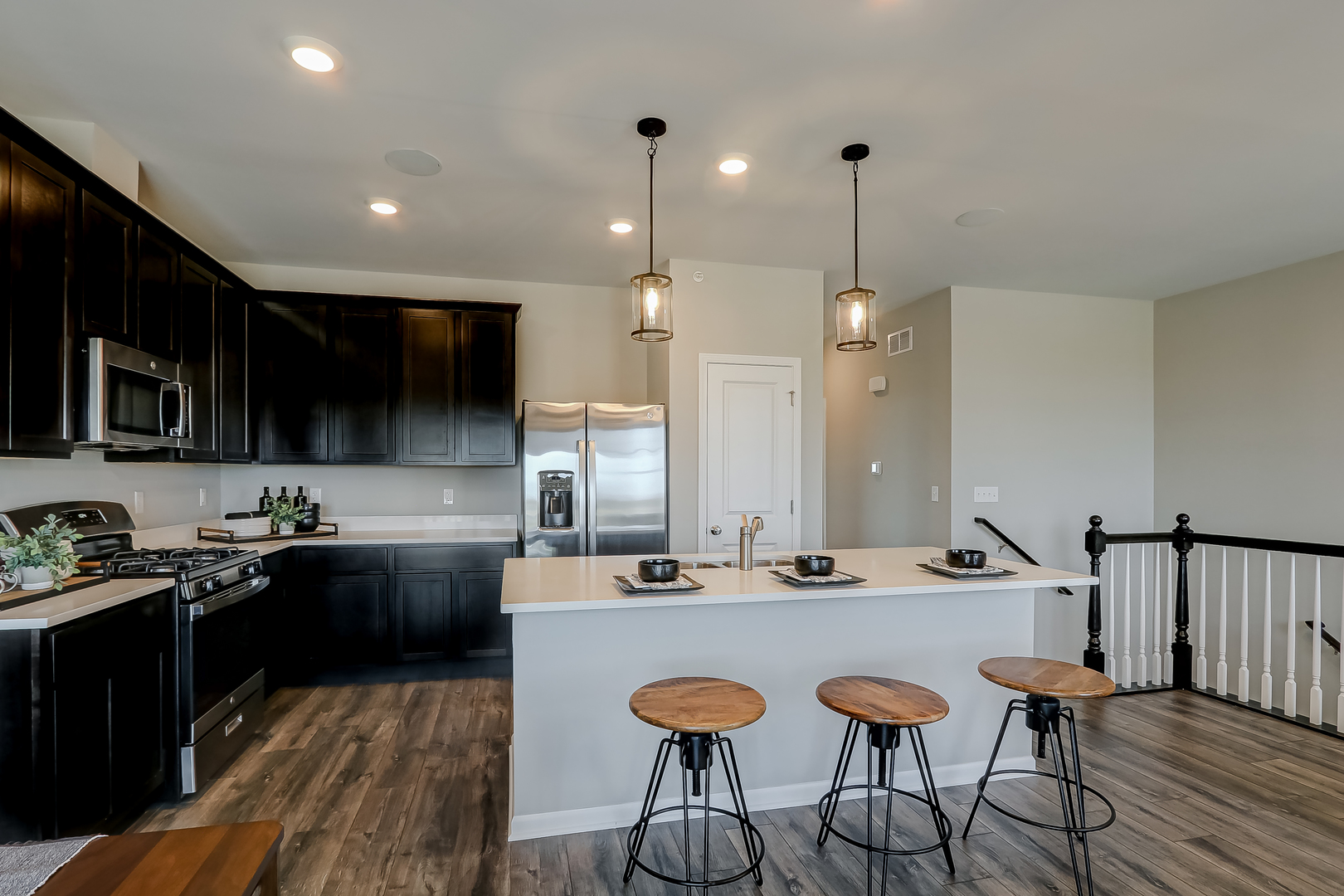 402 Comstock Road, South Elgin, IL 60177