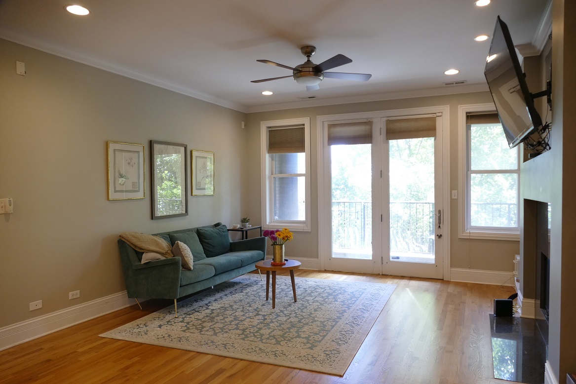 3024 N Sheffield Avenue #3S, Chicago, IL 60657