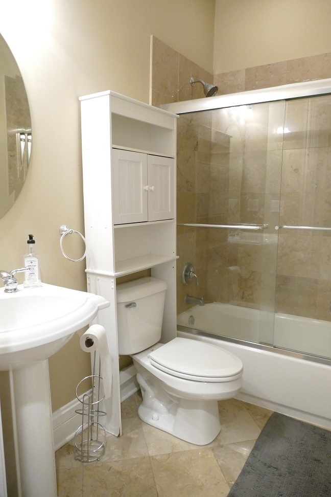 3024 N Sheffield Avenue #3S, Chicago, IL 60657