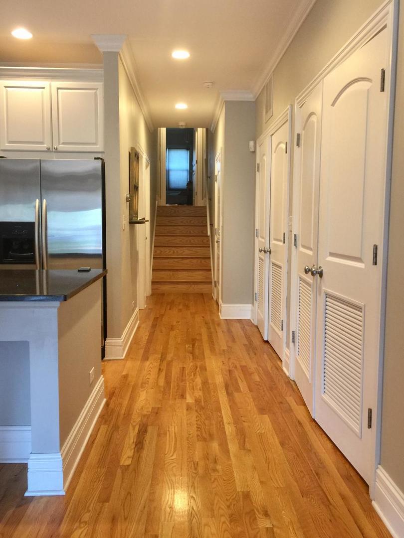 3024 N Sheffield Avenue #3S, Chicago, IL 60657