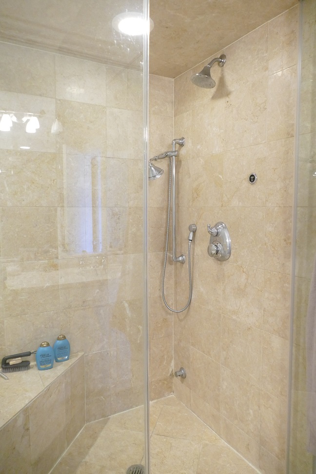 3024 N Sheffield Avenue #3S, Chicago, IL 60657