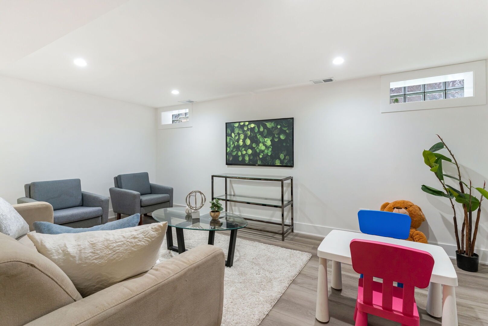 5232 Greenwood Street, Skokie, IL 60077