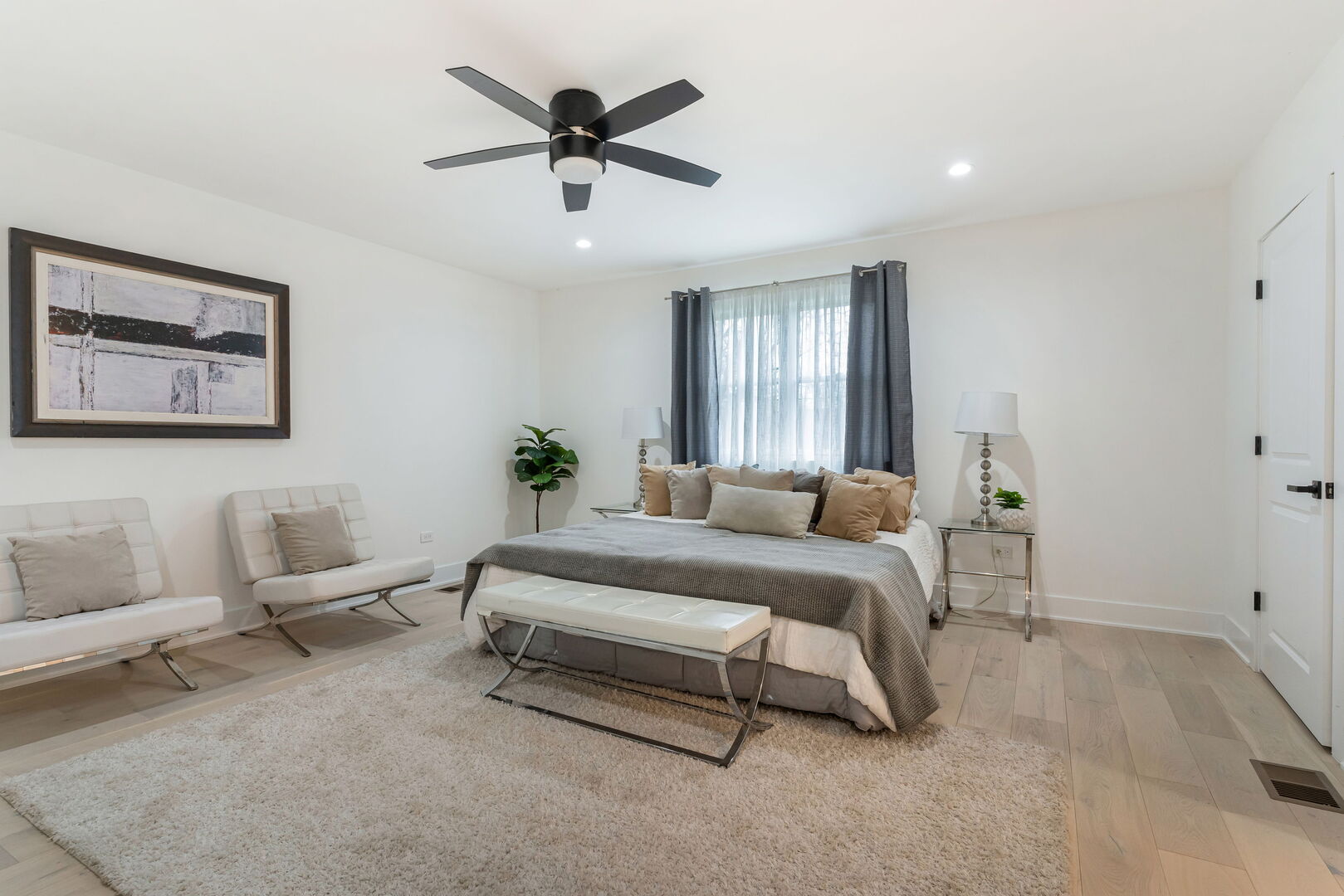 5232 Greenwood Street, Skokie, IL 60077