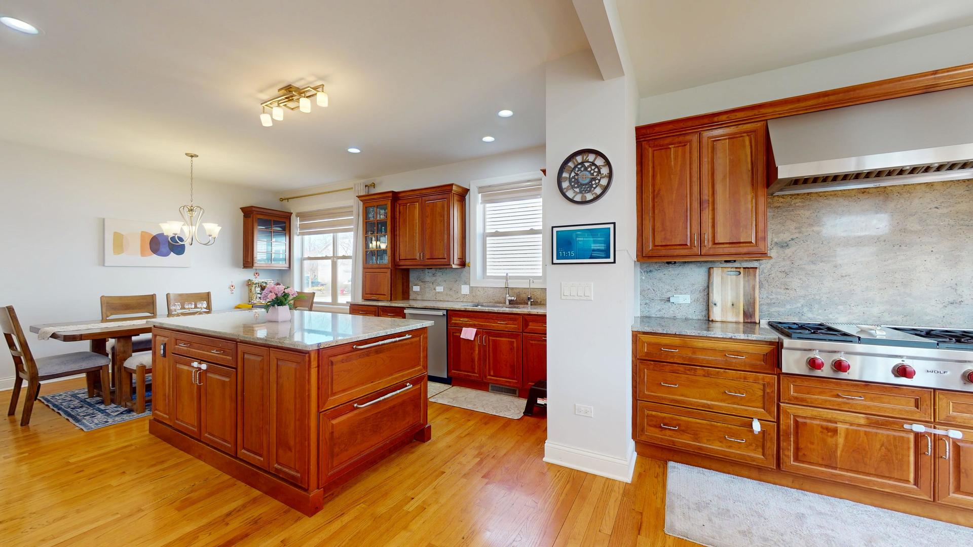 331 Mary Belle Circle, Buffalo Grove, IL 60089